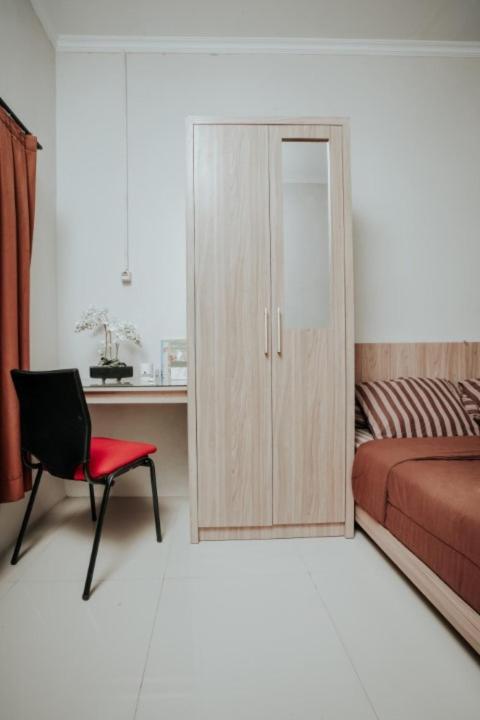 D'Paragon Cerry Kejayan Esterno foto